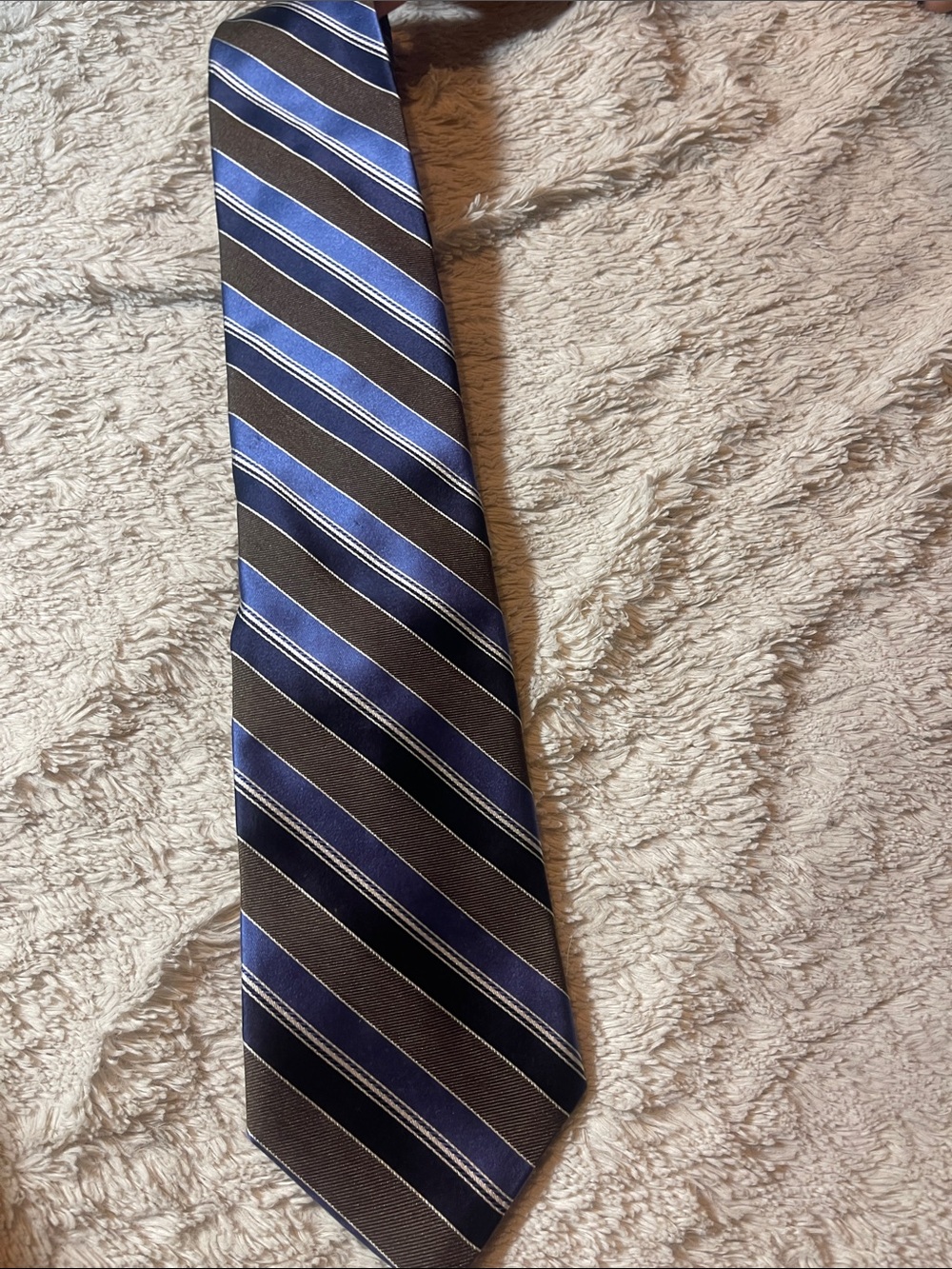 Classic Striped Blue and Black Men's Tie Nautica NWT